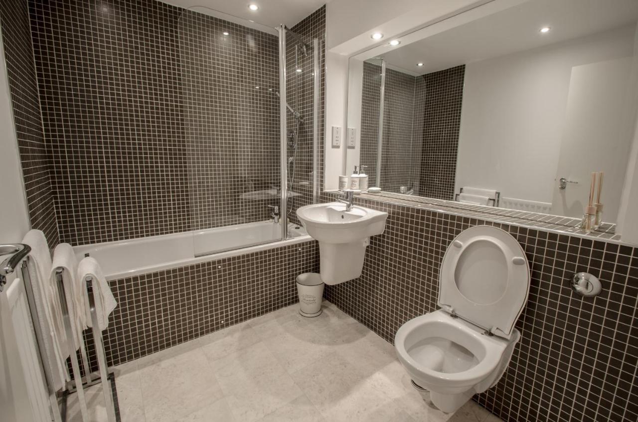 Orange Apartments Polmuir Gardens Only 7 Minutes To City Centre アバディーン エクステリア 写真